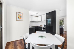Apartment | 2 bedrooms - A Perfect Peach - A Sepal Stay (Perth)