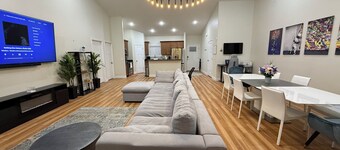 Modern Country Home Near Devil’s Den, Blue Grotto, Ocala & University of Florida