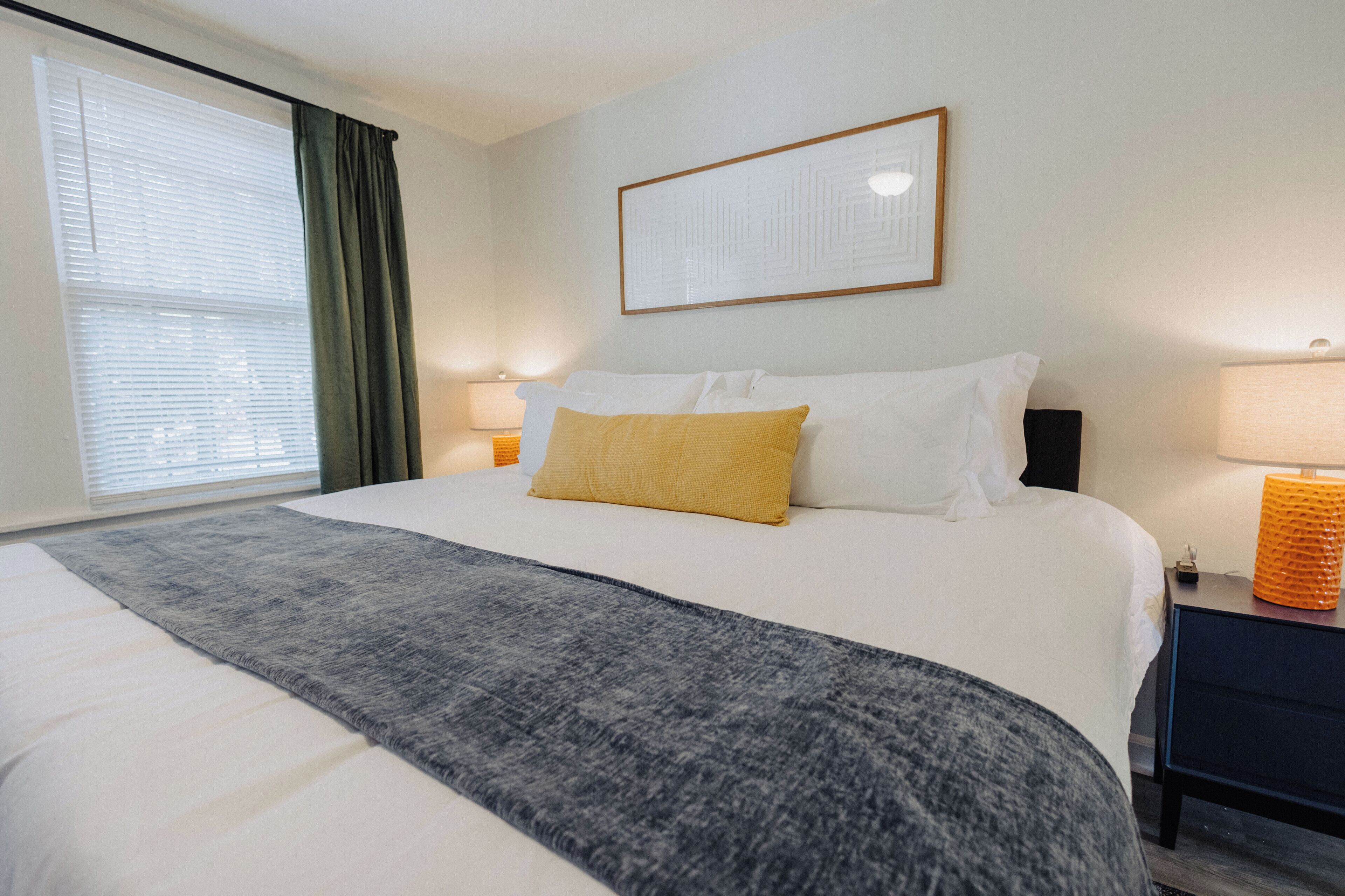 1 chambre, fer et planche à repasser, Wi-Fi gratuit, draps fournis