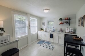 Fridge, microwave, coffee/tea maker, electric kettle