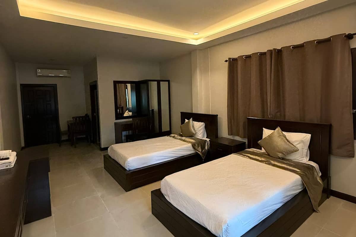 Economy Double or Twin Room, Pool View