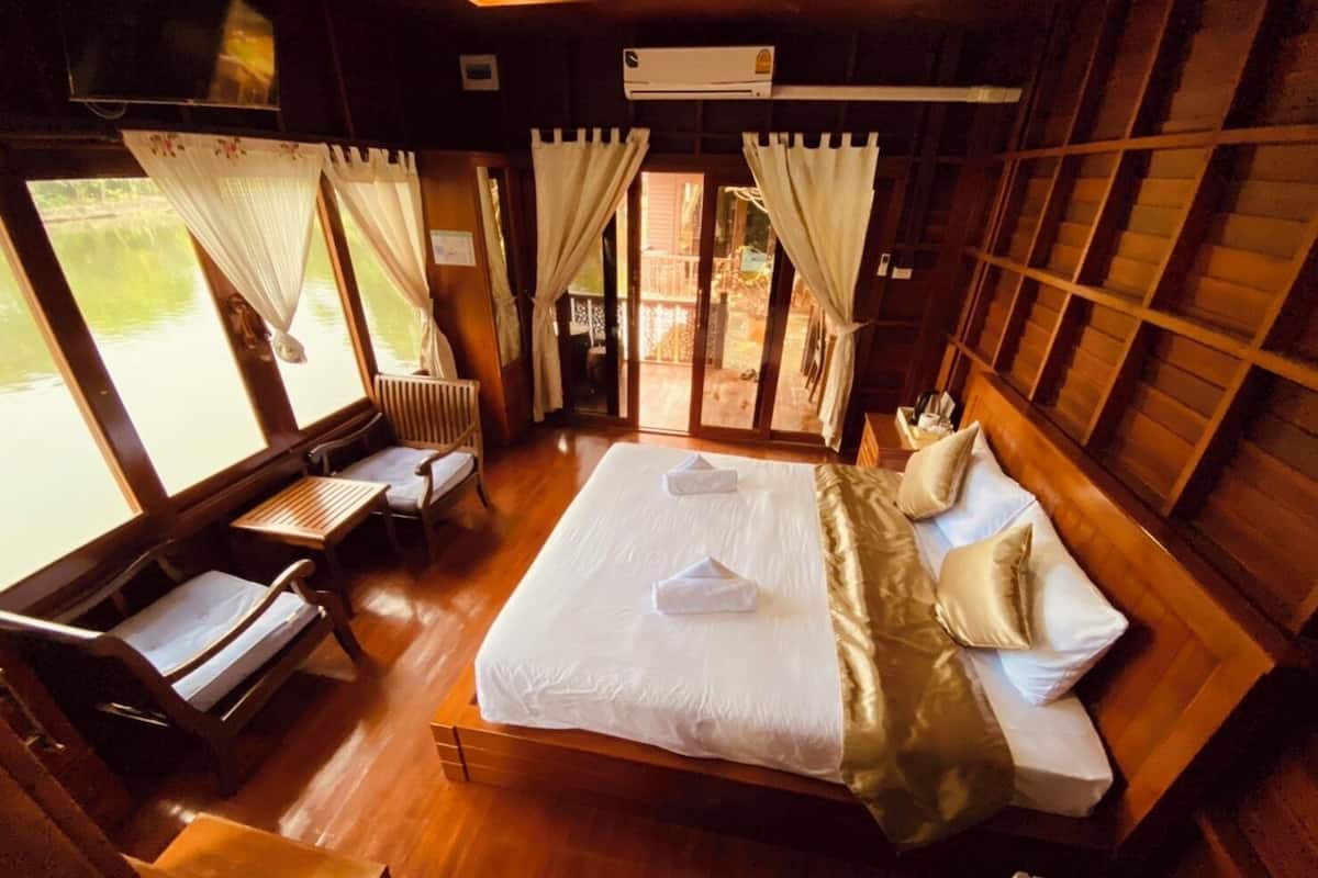 Comfort Double Room, Lake View