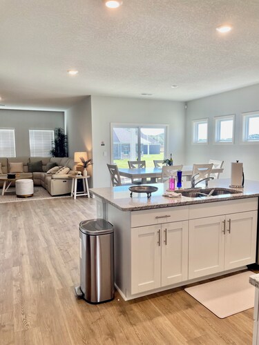 Spacious 4-bedroom house in awesome Olive Branch