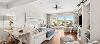 Oceanfront Pet-Friendly Retreat w/ Private Courtyard