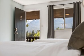 アイロン / アイロン台、WiFi (無料)、ベッドシーツ