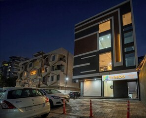 Exterior - Treebo Shridhar Stay, 2.6 Km From Indore Junction (Indore)