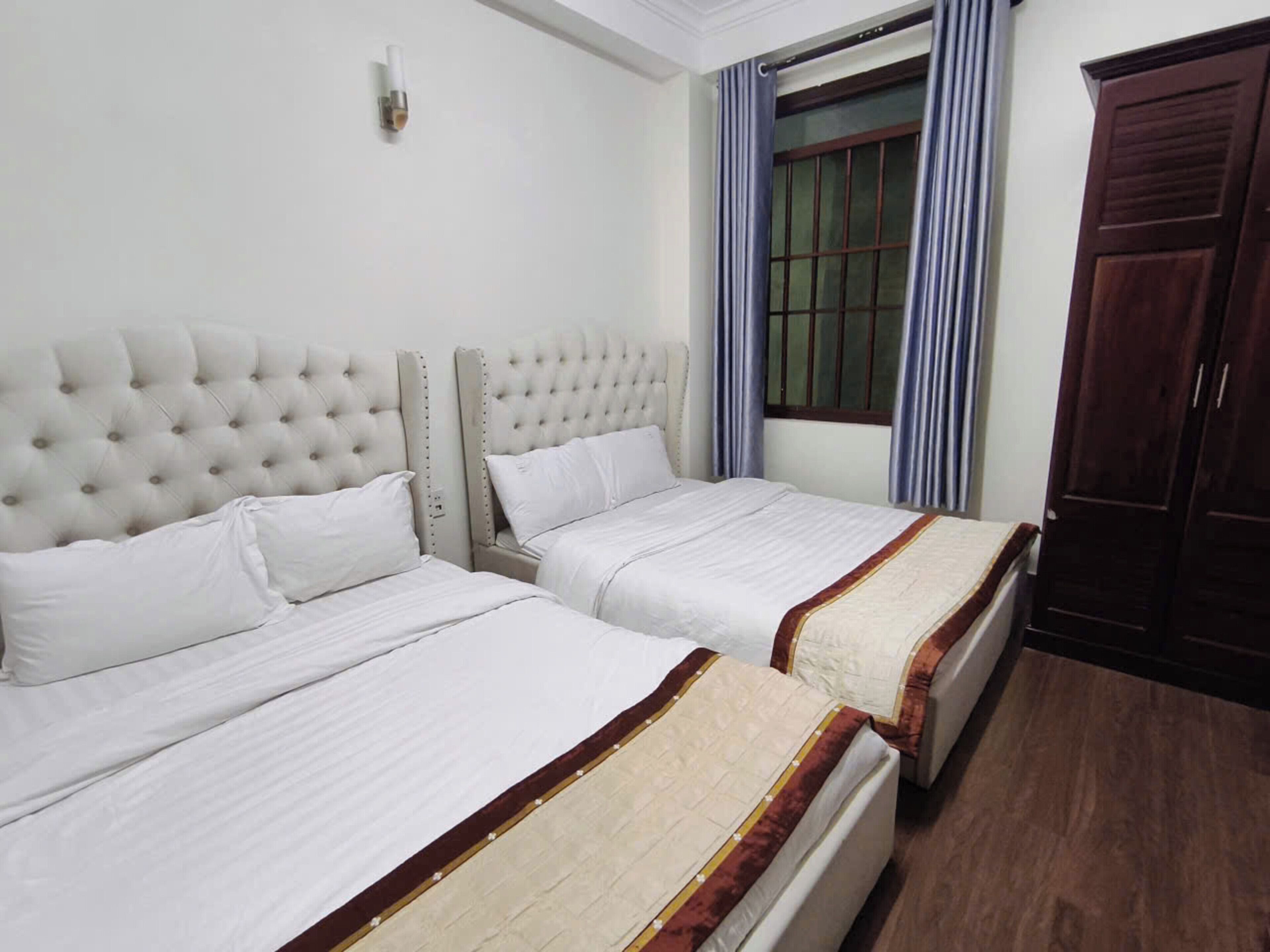 Basic Quadruple Room | Blackout drapes, soundproofing, iron/ironing board, free WiFi