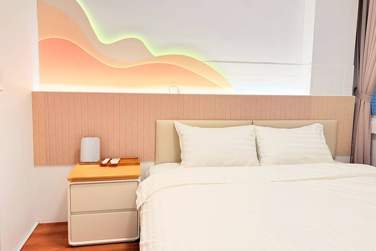 Basic Double Room, City View | Blackout drapes, free WiFi, bed sheets