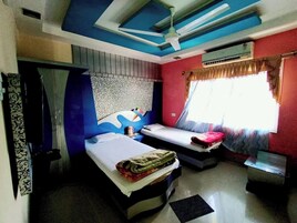 Economy Double Room | Free WiFi