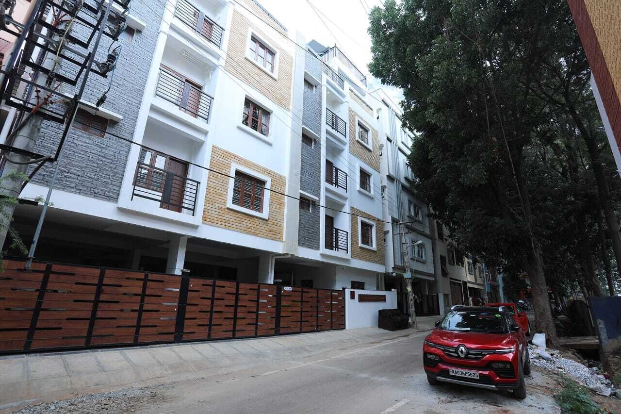 บริเวณภายนอก