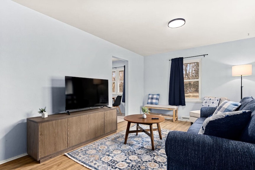 Home Suite Home:f -Minutes To Downtown & P Heights - Peoria, IL