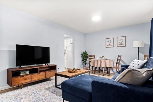 Home Suite Home-D: Minutes to Downtown & P Heights
