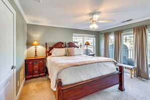 3 bedrooms, iron/ironing board, internet, bed sheets