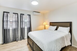 2 habitaciones, tabla de planchar con plancha, internet y ropa de cama 