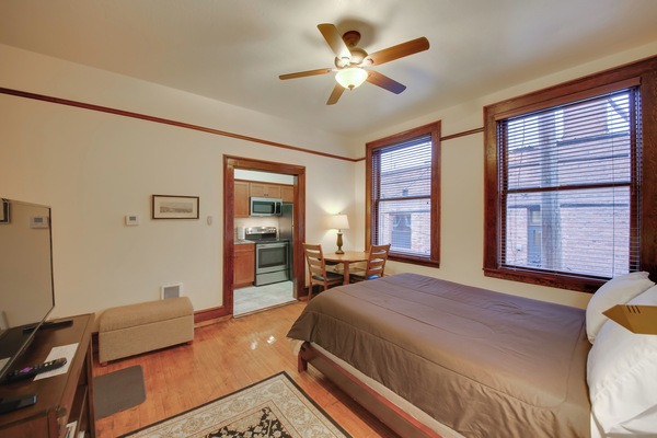 Wallace Vacation Rental | Studio | 1BA | 324 Sq Ft | Stairs Required