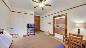 Internet, bed sheets