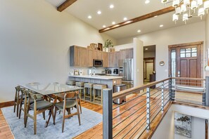 Fridge, microwave, stovetop, dishwasher - Luxe Eden Gem w/ Hot Tub: 6 Mi to Powder Mountain! (Eden)