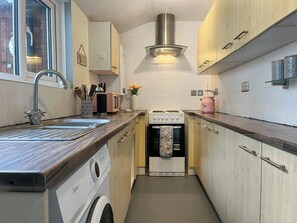 High chair - 3 bedroom accommodation in Scarborough (Scarborough)