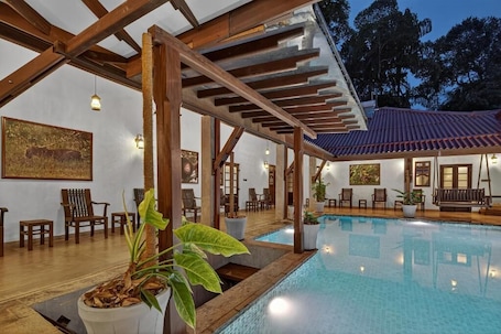 15 indoor pools. The Tusker's Hideout