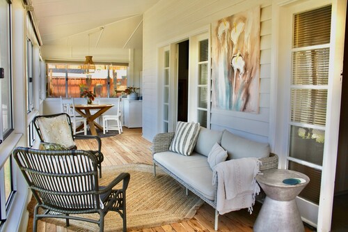 salt♾️water – terrigal beach bungalow