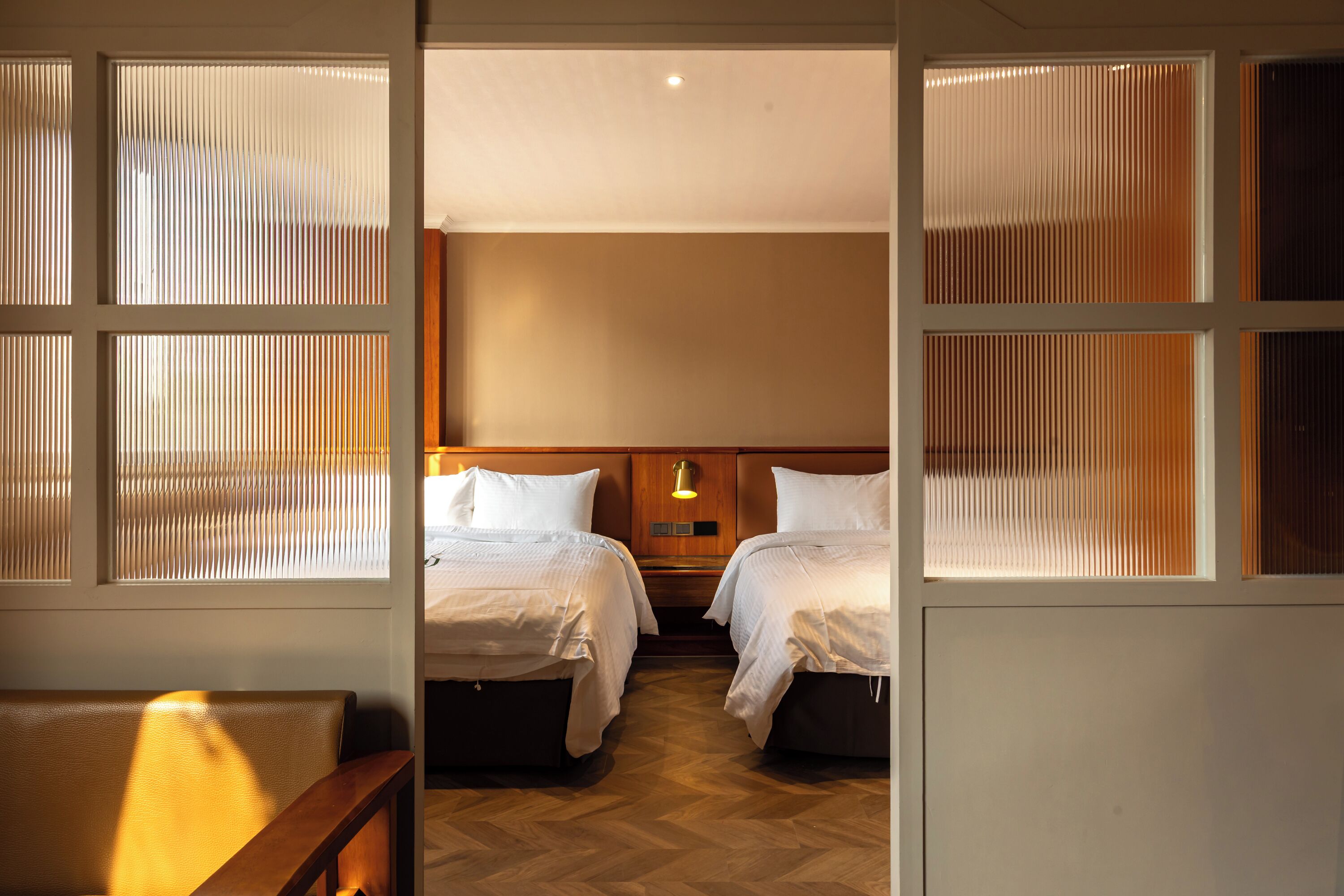 Deluxe Quadruple Room | Desk, blackout drapes, free WiFi, bed sheets