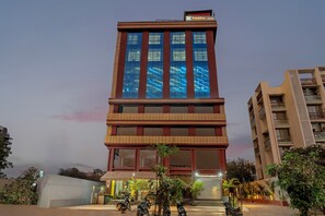 Exterior - Treebo Arizona (Gandhinagar)