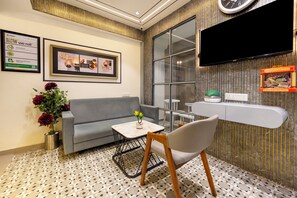 Reception - Treebo Arizona (Gandhinagar)