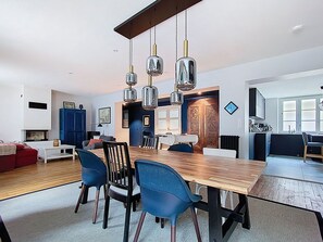 Dining - Le Saint-Vincent Prestige, apartment for 8 inner-city residents (Saint-Malo)