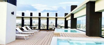 Luxury Santo Domingo Tower Condo