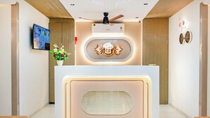 Quầy tiếp tân