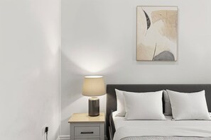 2 habitaciones, tabla de planchar con plancha, wifi y ropa de cama 