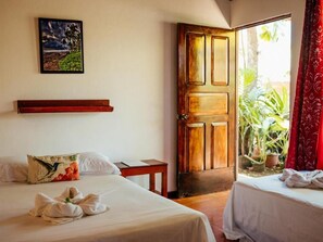 Room - Hotel Hibiscus Playa Junquillal (Guanacaste Province)