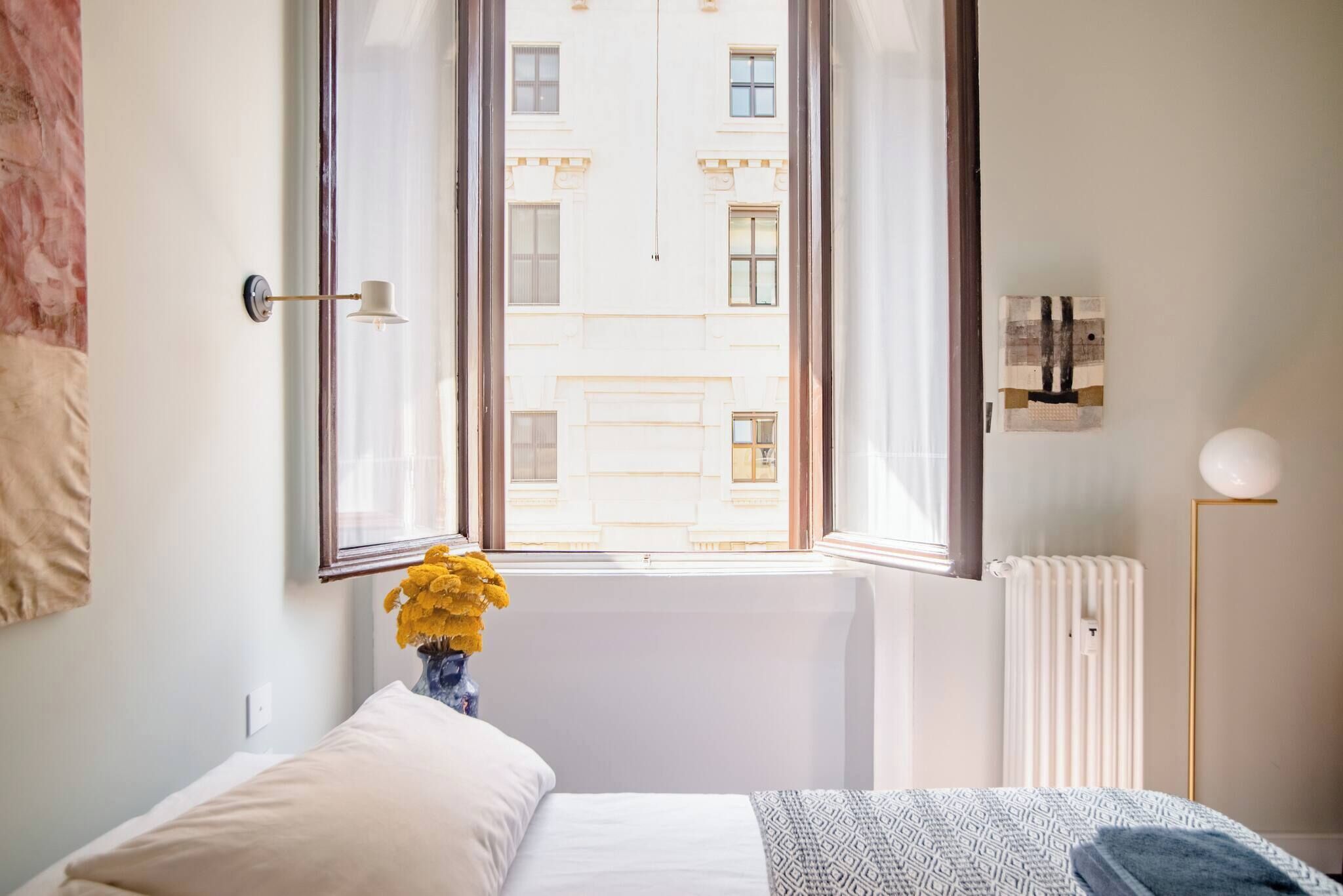 Internet, bed sheets