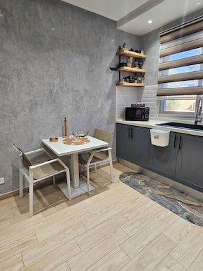 Dining - Villa Nectaris-Bizerte (Jouaouda)