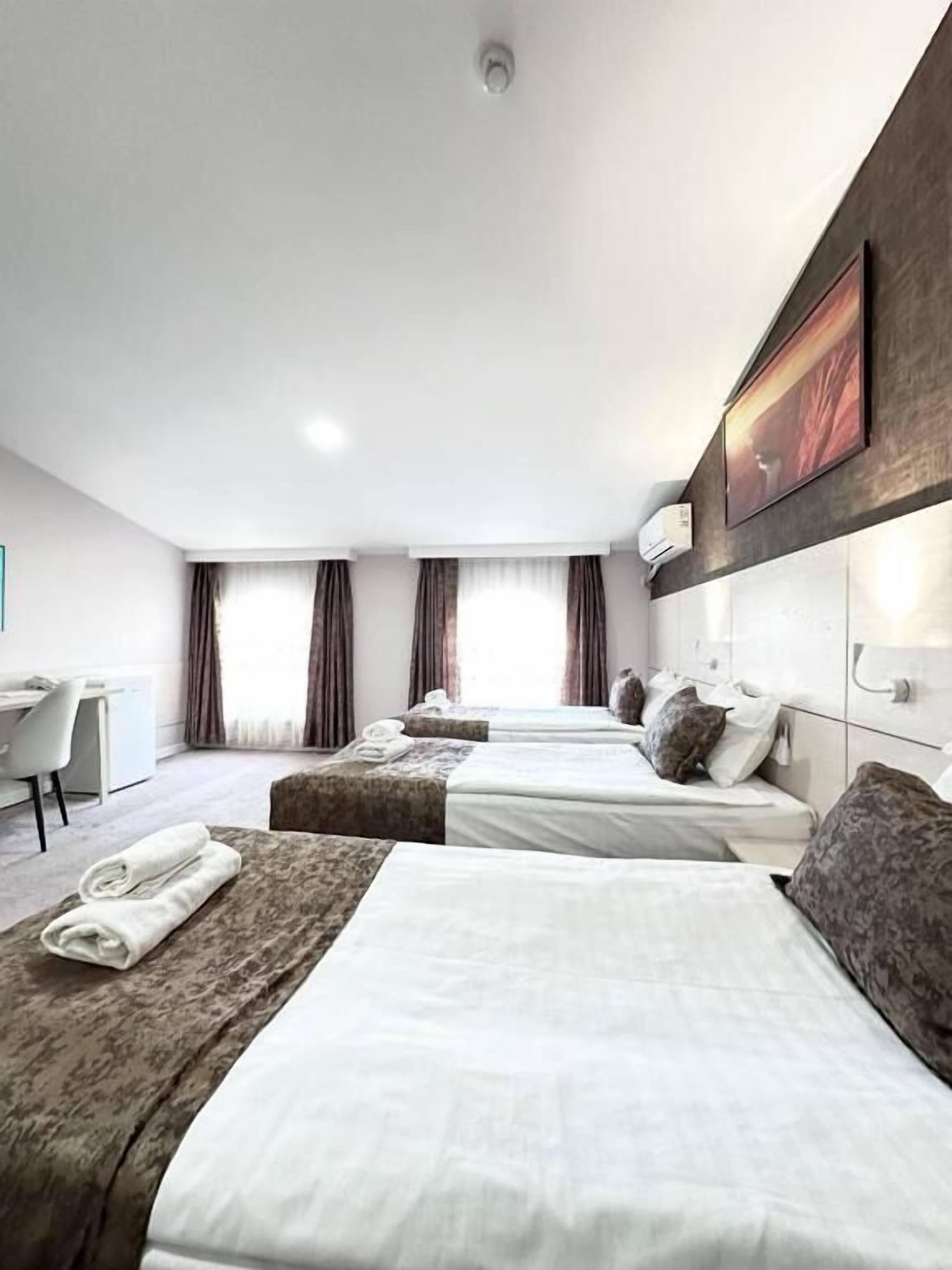 Safe på rommet, lydisolert, strykejern/-brett og wi-fi (inkludert)