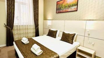 Dobbeltrom – superior | Safe på rommet, lydisolert, strykejern/-brett og wi-fi (inkludert)