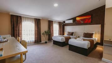 Tomannsrom – standard | Safe på rommet, lydisolert, strykejern/-brett og wi-fi (inkludert)