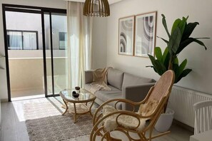 TV - Jade 15 Cozy apartment in La Marsa (Marsa)