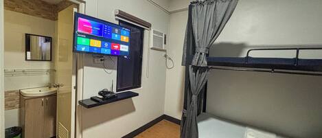 1 bedroom, WiFi, bed sheets