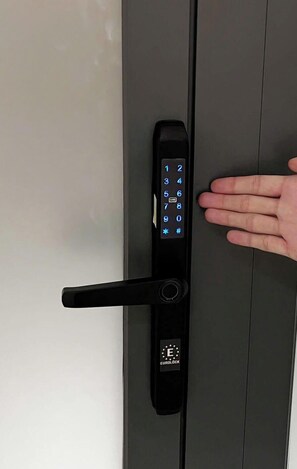 Miscellaneous - 21 Central Transit Stay | 4 Pax | Near MRT & Bus (Thành phố Hồ Chí Minh)