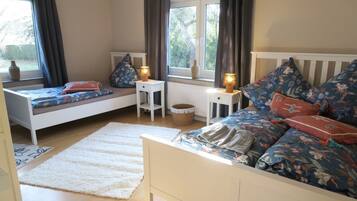 Free WiFi, wheelchair access