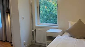 2 bedrooms