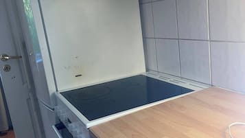 Apartment, 1 Bedroom | Private kitchen