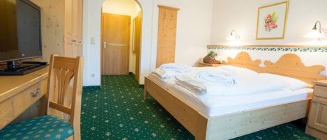 1 chambre, bureau, lit parapluie, Wi-Fi