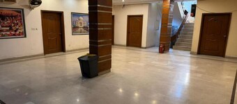 City View Hotel Lawrence Road