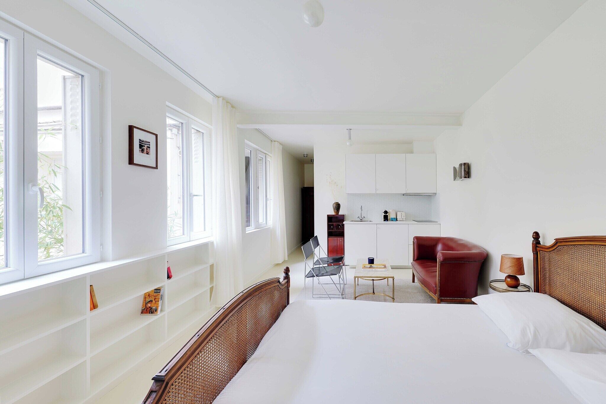 1 habitación, tabla de planchar con plancha, internet y ropa de cama 