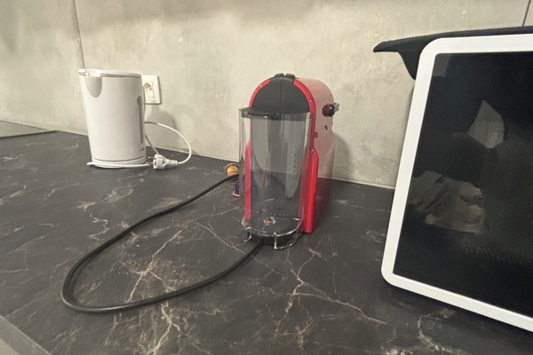 Kaffee und/oder Kaffeemaschine