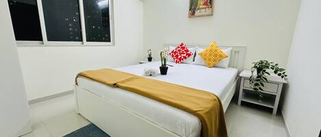 1 quarto, Wi-Fi de cortesia, roupa de cama