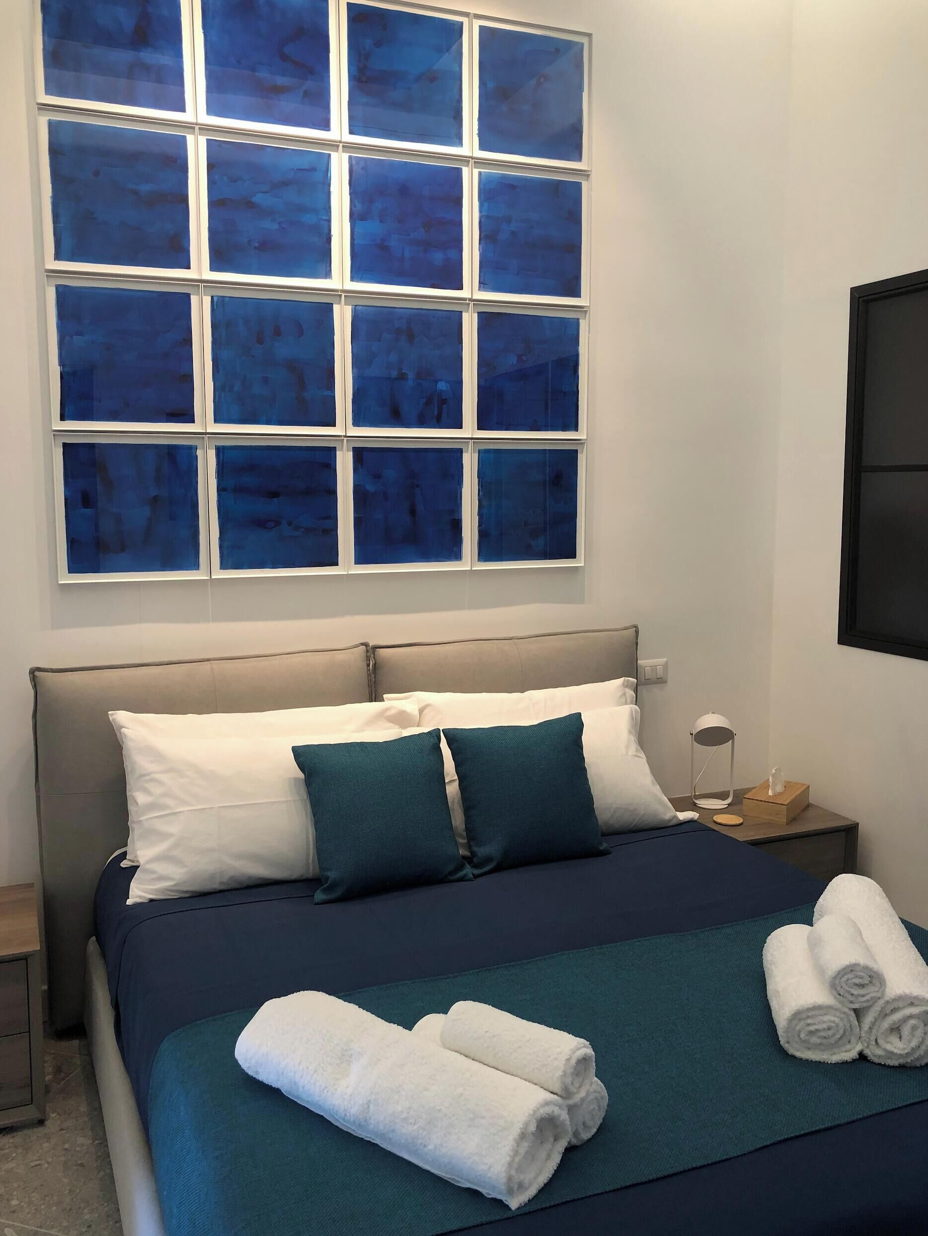 1 bedroom, in-room safe, iron/ironing board, free WiFi