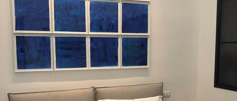 1 bedroom, in-room safe, iron/ironing board, free WiFi